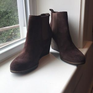 Lucky brand 10 wedge suede brown booties wedges